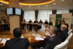 Члены попечительского совета познакомились с презентацией мероприятий по подготовке к 140-летию университета