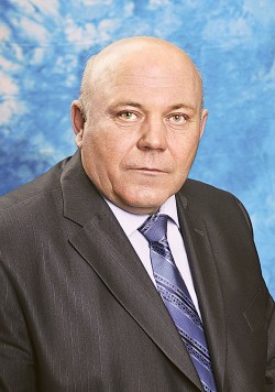 Геннадий Иванин, директор средней общеобразовательной школы № 1 с. Возжаевки Белогорского района Амурской области