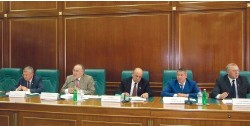 Федеральное Собрание РФ. Парламентские слушания