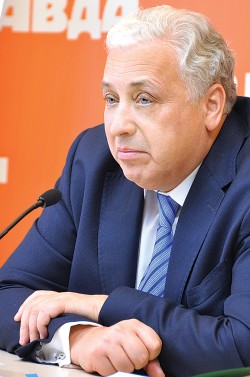 Леонид Печатников, заместитель мэра Москвы по вопросам социального развития. Фото: Анастасия Нефёдова