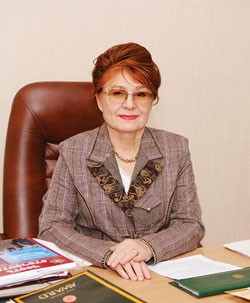 Нина Генова, декан ОмГУ им. Ф.М. Достоевского
