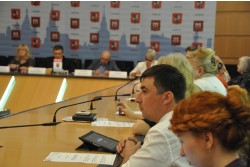 Пресс-конференциям, посвященная подведению итогов закончившегося учебного года и озвучиванию планов на следующий. Фото: Анастасия Нефёдова