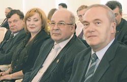С.П. Евсеев с коллегами из г. Санкт-Петербурга