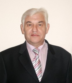 Николай Савушкин, директор Федерального государственного образовательного учреждения среднего профессионального образования «Тульский колледж профессиональных технологий и сервиса»