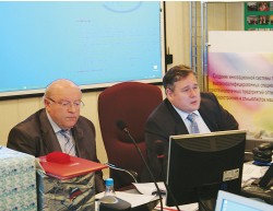 Виктор Дёмин, президент Союза директоров ссузов России, и Игорь Реморенко, директор Департамента Минобрнауки РФ