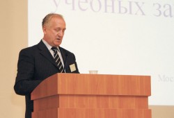 Выступление председателя Совета директоров учреждений НПО А.А. Судленкова. Фото: Анастасия Нефёдова