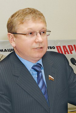 Ю. Шамков, церемония награждения финалистов. Фото: Анастасия Нефёдова